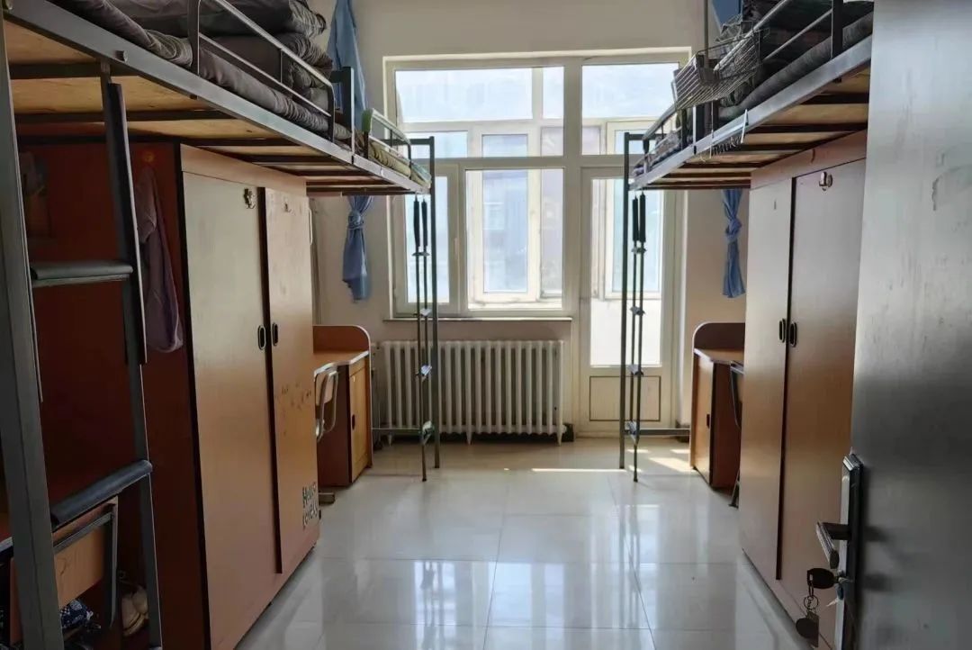 吉林建筑大學宿舍條件怎么樣,有空調和獨立衛生間嗎？（附宿舍圖片）