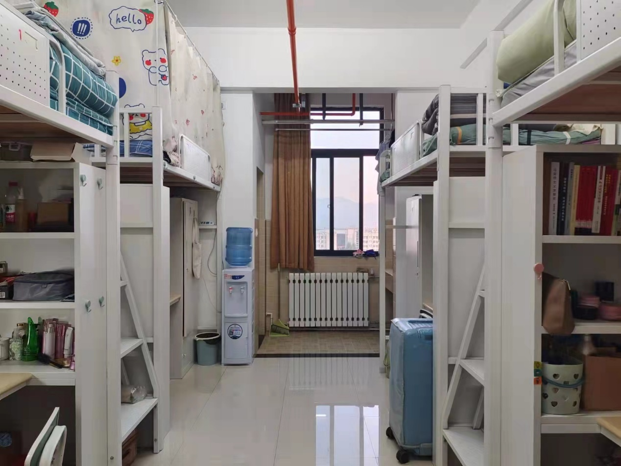西北大學宿舍條件怎么樣,有空調和獨立衛生間嗎？（附宿舍圖片）