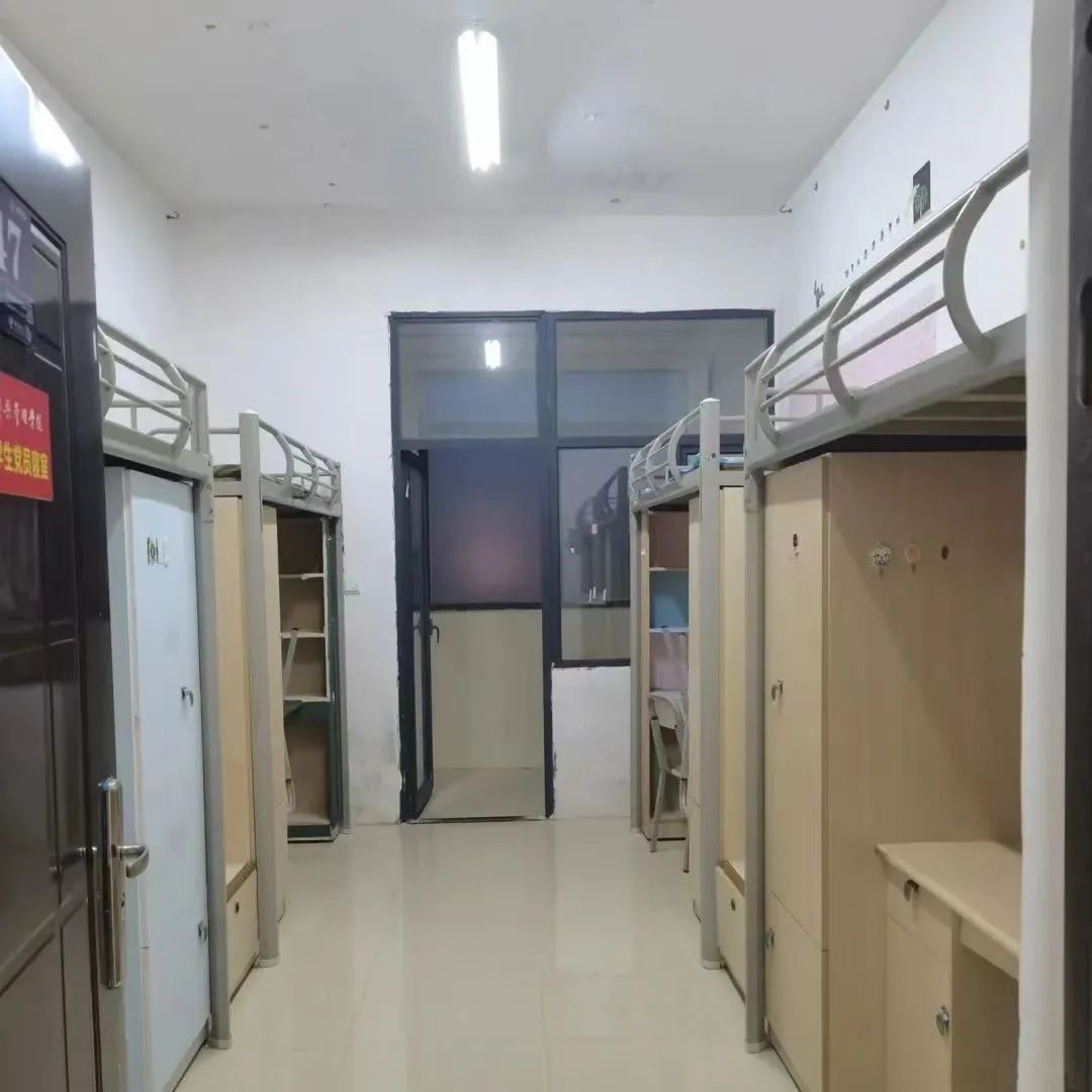 貴州師范大學宿舍條件怎么樣,有空調和獨立衛生間嗎？（附宿舍圖片）