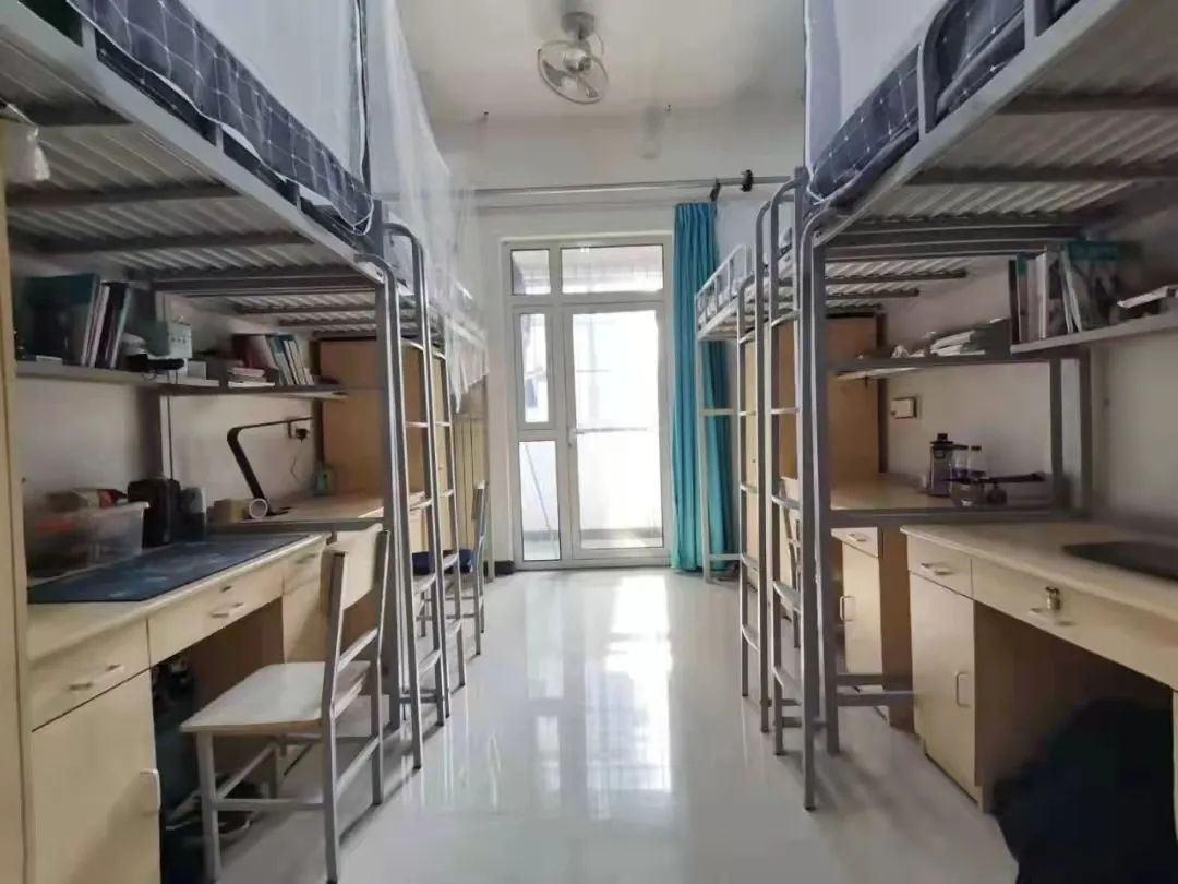 天津理工大學宿舍條件怎么樣,有空調和獨立衛生間嗎？（附宿舍圖片）