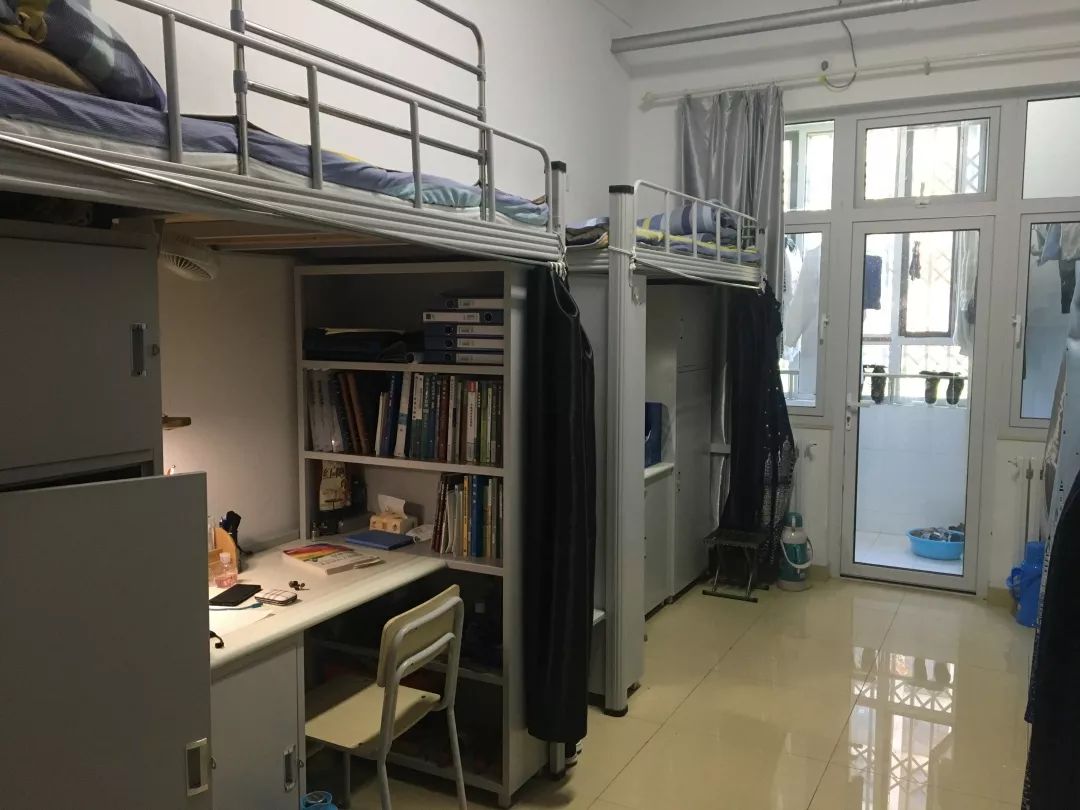 山東大學宿舍條件怎么樣,有空調和獨立衛生間嗎？（附宿舍圖片）