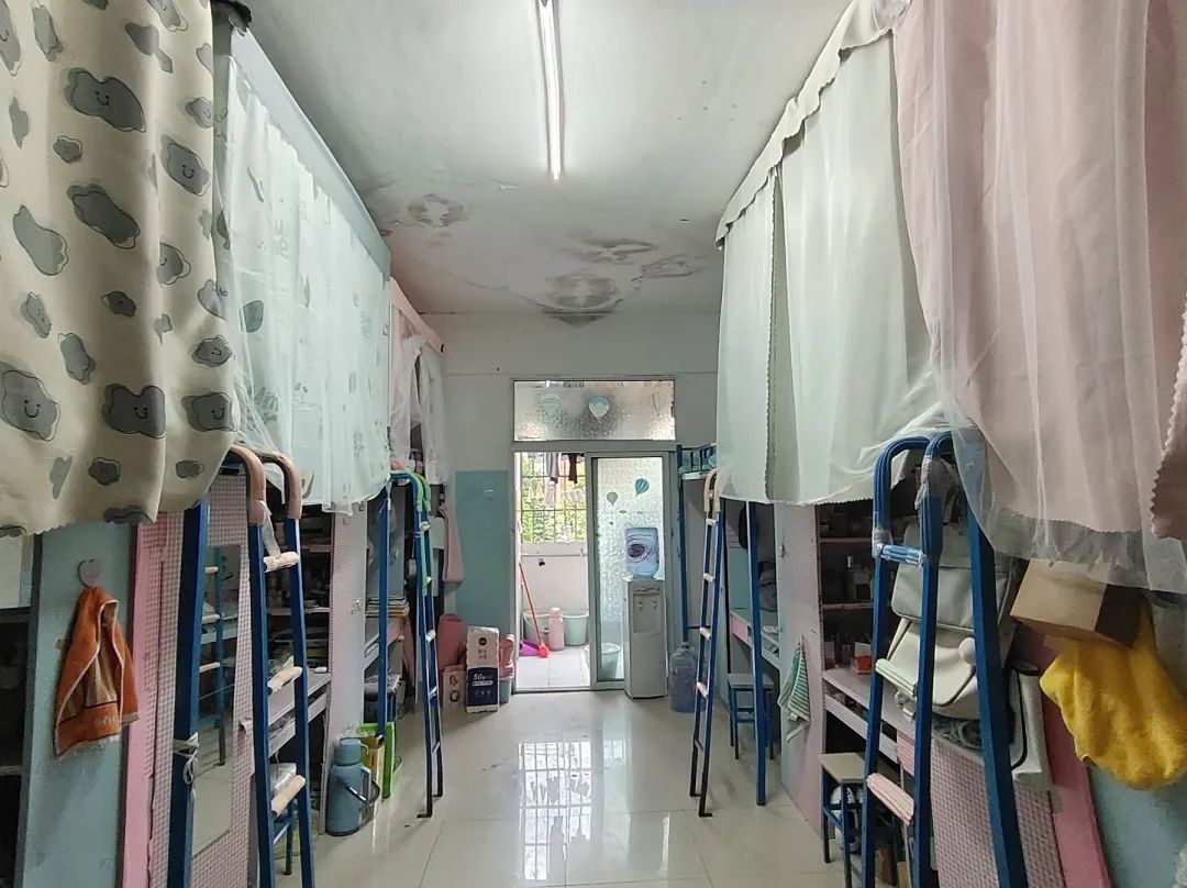 貴州師范學院宿舍條件怎么樣,有空調和獨立衛生間嗎？（附宿舍圖片）