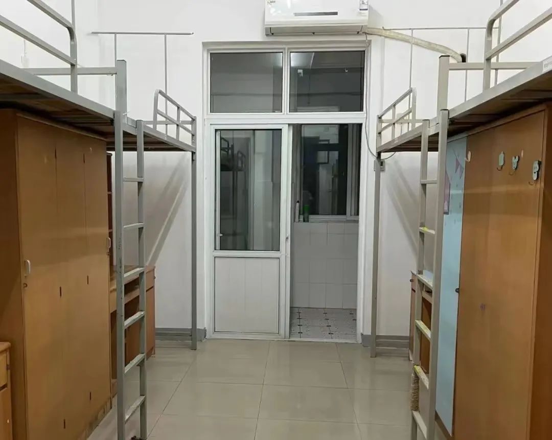 華中農業大學宿舍條件怎么樣,有空調和獨立衛生間嗎？（附宿舍圖片）