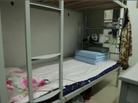 北京青年政治學院宿舍條件怎么樣,有空調和獨立衛生間嗎？（附宿舍圖片）