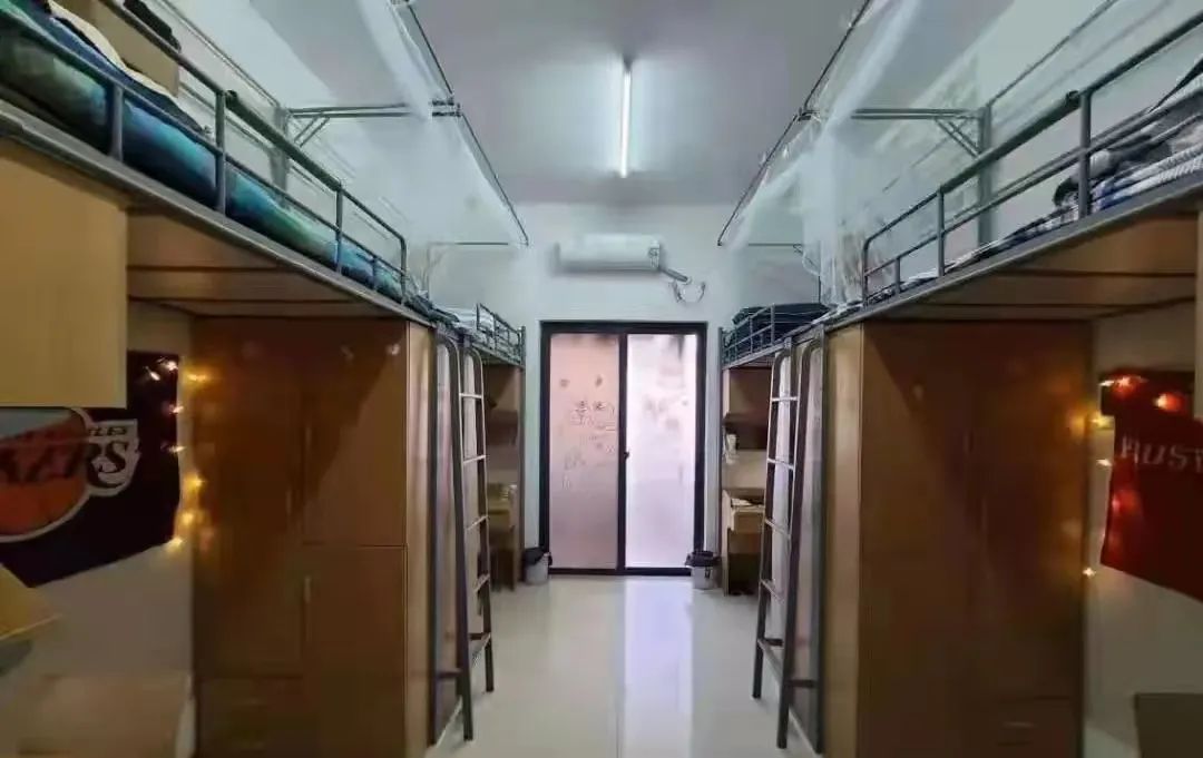 浙江中醫(yī)藥大學(xué)宿舍條件怎么樣,有空調(diào)和獨立衛(wèi)生間嗎？（附宿舍圖片）