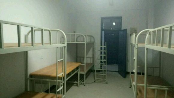 甘肅民族師范學院宿舍條件怎么樣,有空調和獨立衛生間嗎？（附宿舍圖片）