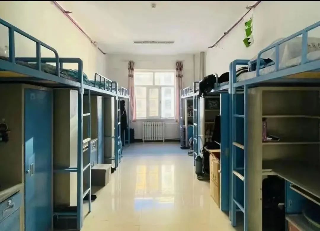 呼倫貝爾學院宿舍條件怎么樣,有空調和獨立衛生間嗎？（附宿舍圖片）