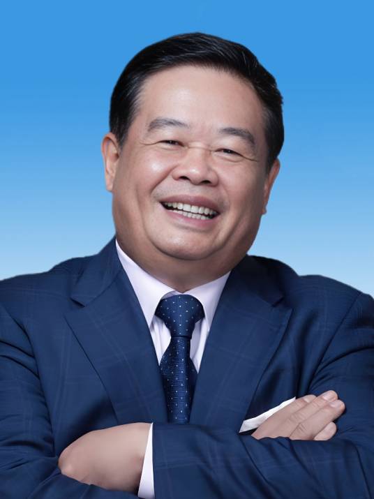 福耀科技大學校長是誰？